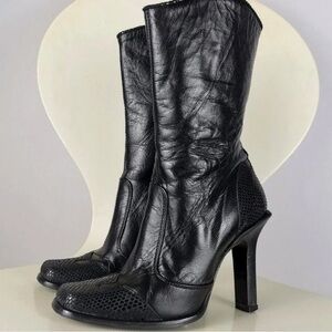 Chic Black Leather Heeled Boots